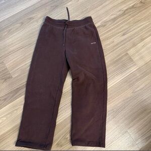 Aritzia Mocha Brown Sweatpants